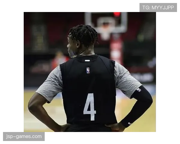 维特斯攻防稳健迎战劲敌，状态出色引关注