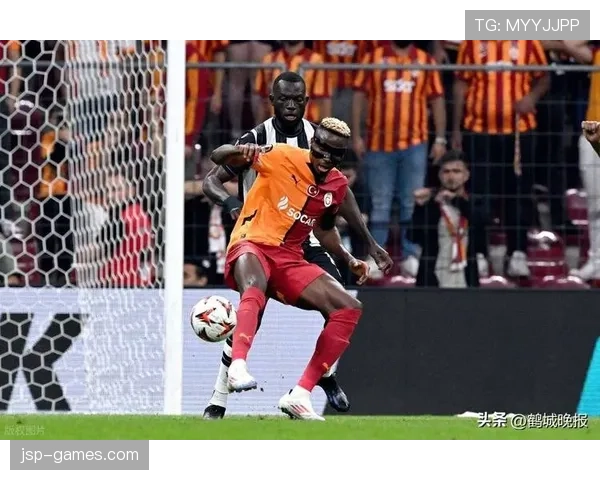 奥斯梅恩早期转会历程回顾