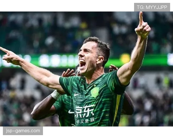 北京国安陷入迷失危机：战术混乱与核心流失，豪门地位面临严峻挑战